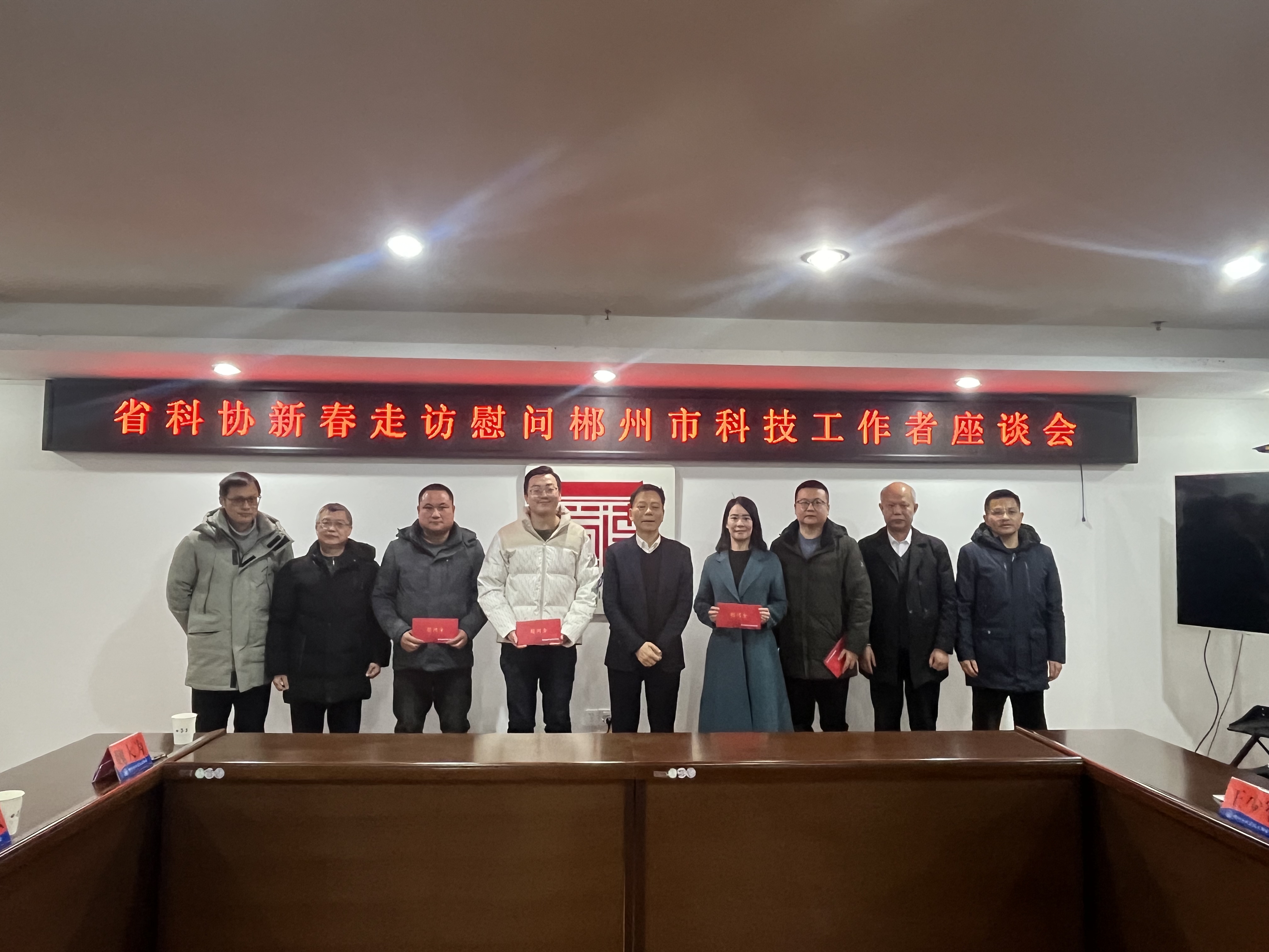 195867963.jpg 195867963.jpg